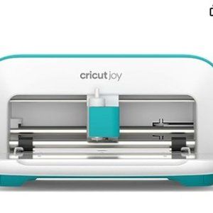 NWOT Cricut JOy